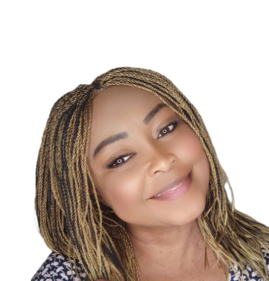 Braids Africaine  avec 4x4 Closur Couleur 1P27 Tresse Libré courte